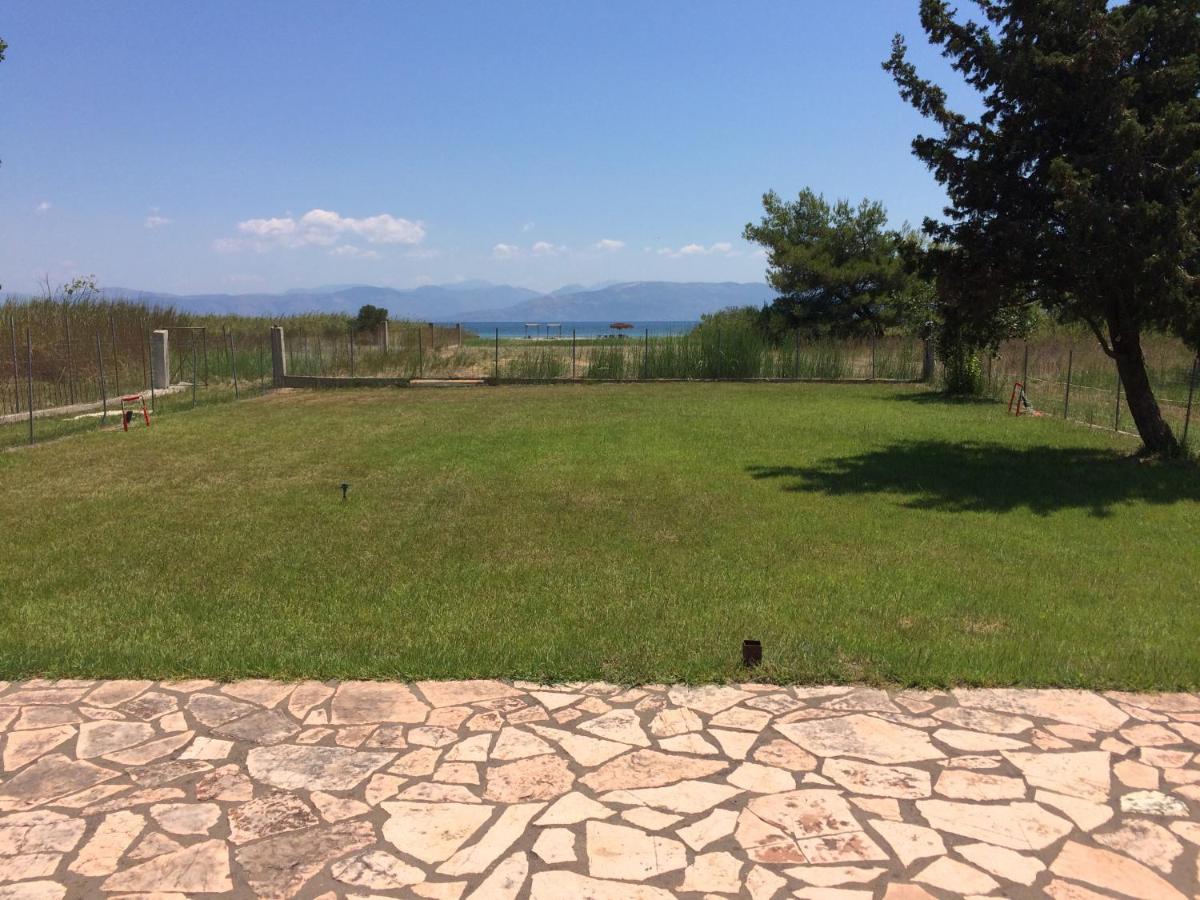 Avra Beach Apartments Lefkímmi Exterior foto